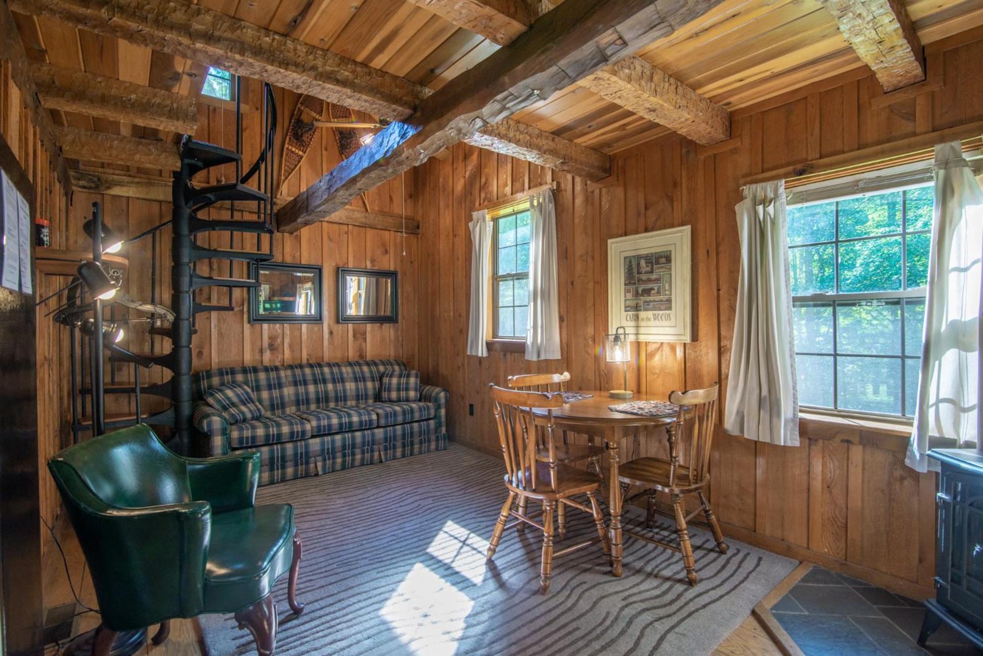 Moore House Inn & Cabins Marlinton Habitación foto