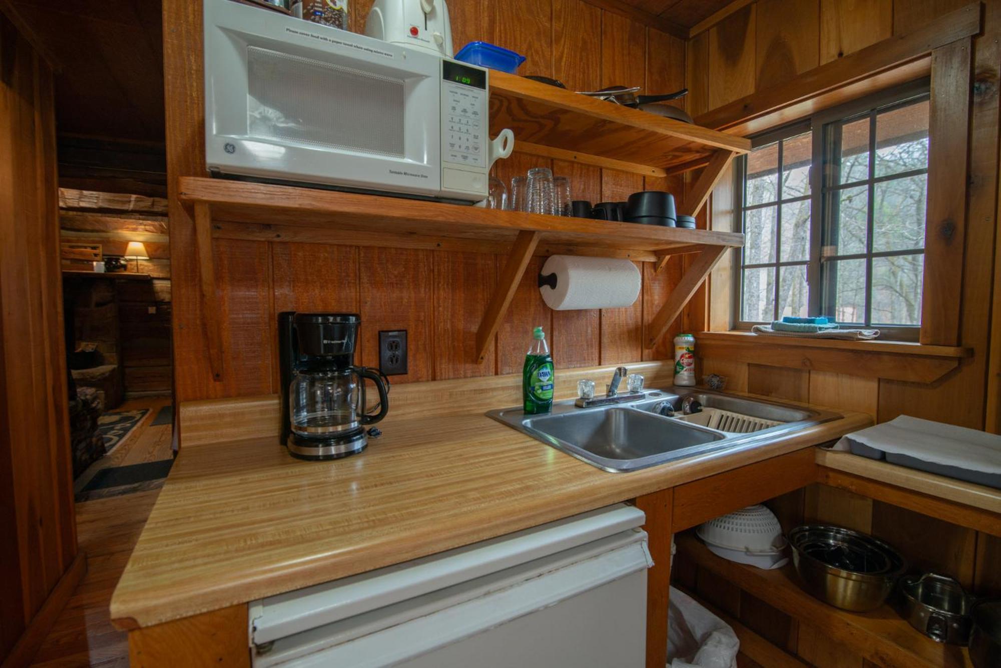Moore House Inn & Cabins Marlinton Habitación foto